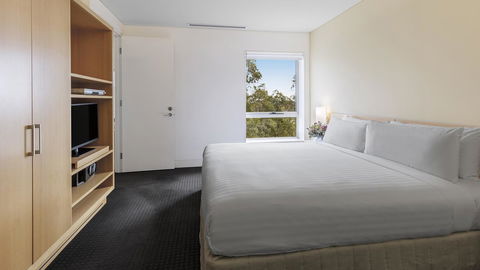 Oaks Cypress Lakes Resort - Accommodation Main Beach 12