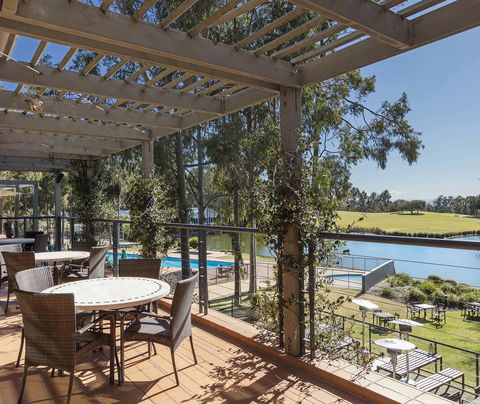 Oaks Cypress Lakes Resort - Accommodation Main Beach 24