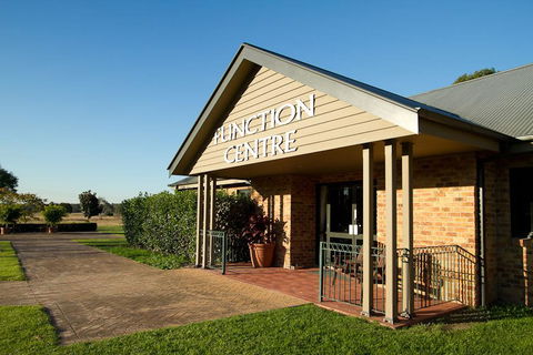Potters Apartments - Accommodation Main Beach 42
