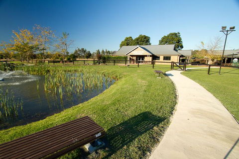 Potters Apartments - Accommodation Main Beach 43