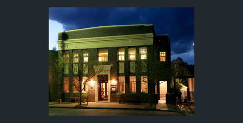 Jenkins Street Guesthouse - Accommodation Main Beach 0