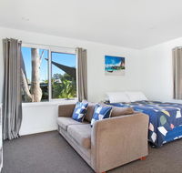 Huskisson Holiday Motel Cabins - Accommodation Main Beach