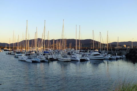 Pacific Marina Apartments - Accommodation Main Beach 21