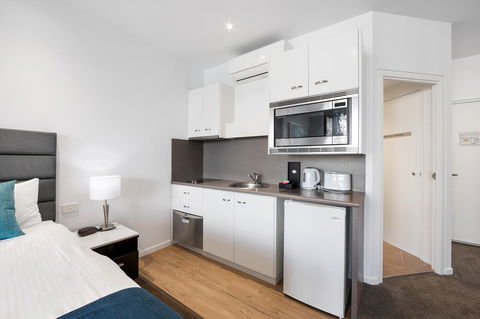 Mantra Quayside Port Macquarie - Accommodation Main Beach 2