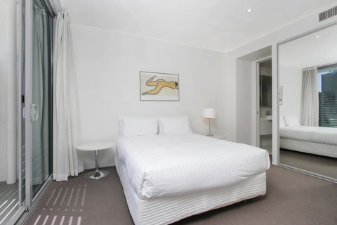 Lakefront 116 Kingston ACT - Accommodation Main Beach 17