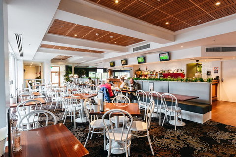 Coniston Hotel Wollongong - Accommodation Main Beach 11