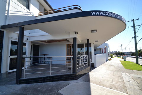 Coniston Hotel Wollongong - Accommodation Main Beach 6