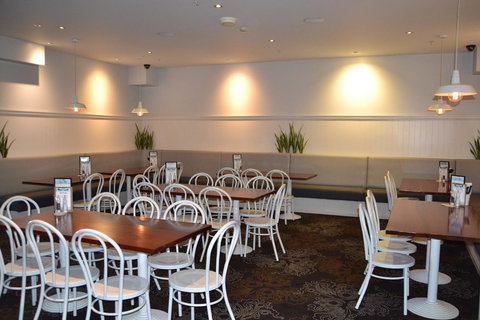 Coniston Hotel Wollongong - Accommodation Main Beach 22