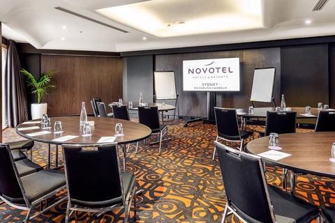Novotel Sydney Darling Harbour - Accommodation Main Beach 18