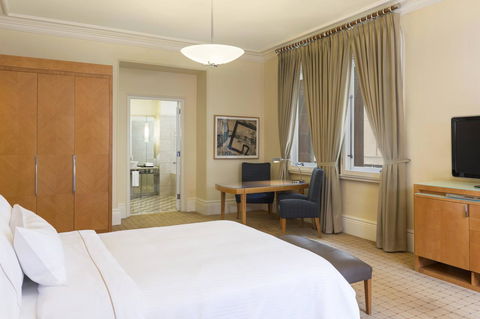 The Fullerton Hotel Sydney - Accommodation Main Beach 44