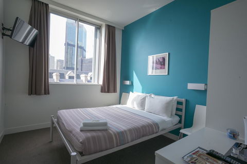 YHA Sydney Harbour - Accommodation Main Beach 30