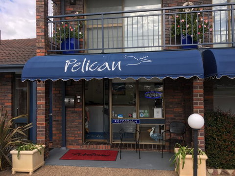 Pelican Motor Inn - Accommodation Main Beach 7