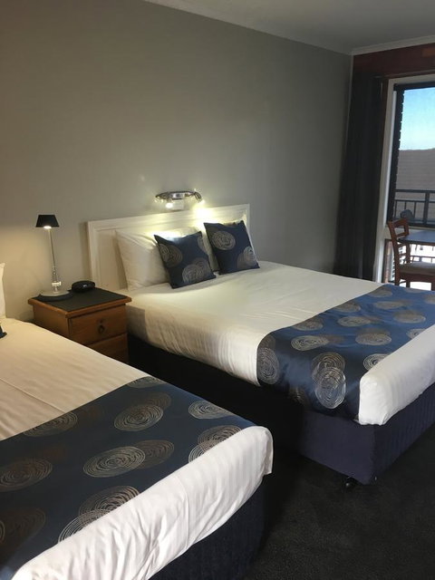 Pelican Motor Inn - Accommodation Main Beach 6