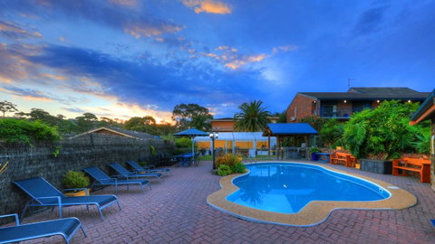 Pelican Motor Inn - Accommodation Main Beach 10