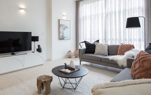 Wentworth Park Apartments - Accommodation Main Beach 13