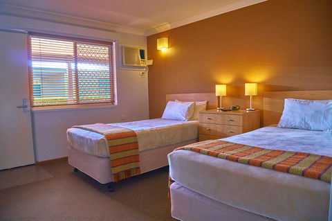 Hunter Oasis - Accommodation Main Beach 15