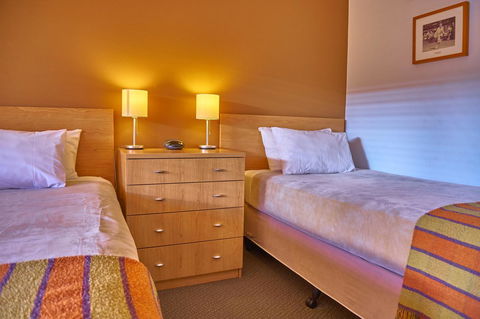 Hunter Oasis - Accommodation Main Beach 20