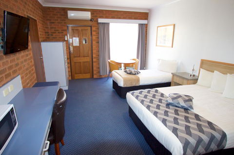 Albury Paddlesteamer Motel - Accommodation Main Beach 18