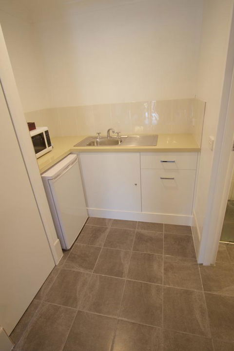 Albury Paddlesteamer Motel - Accommodation Main Beach 14