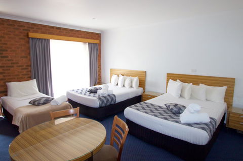 Albury Paddlesteamer Motel - Accommodation Main Beach 25