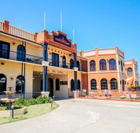 Albury Paddlesteamer Motel - Accommodation Main Beach