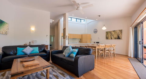 Byron Quarter Apartments - Accommodation Main Beach 26