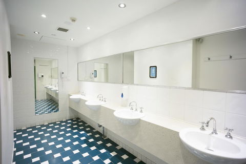 YHA Sydney Central - Accommodation Main Beach 17