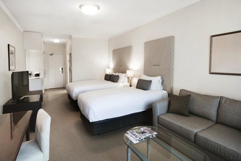 Peppers The Hills Lodge - Accommodation Main Beach 2