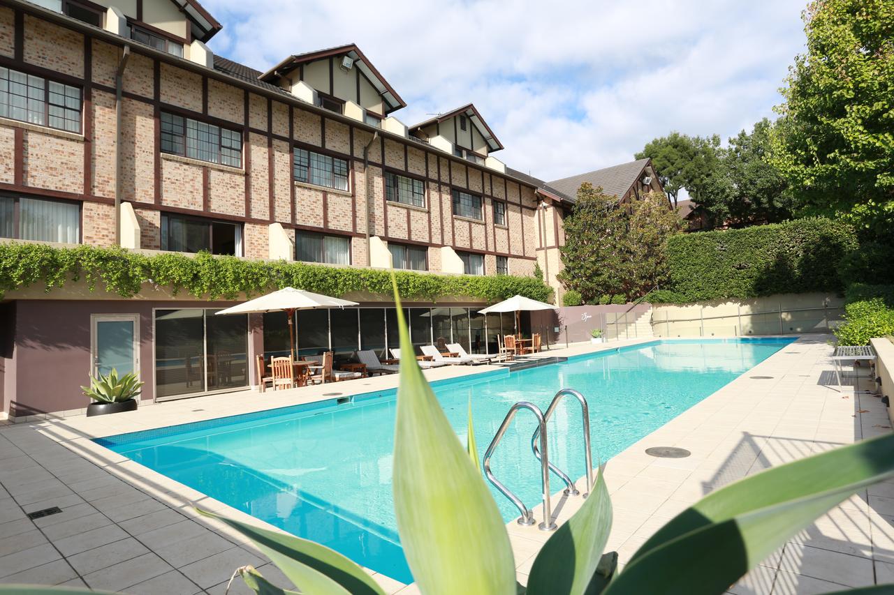  Accommodation Main Beach