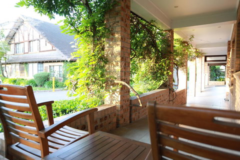 Peppers The Hills Lodge - Accommodation Main Beach 25