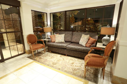 Peppers The Hills Lodge - Accommodation Main Beach 26