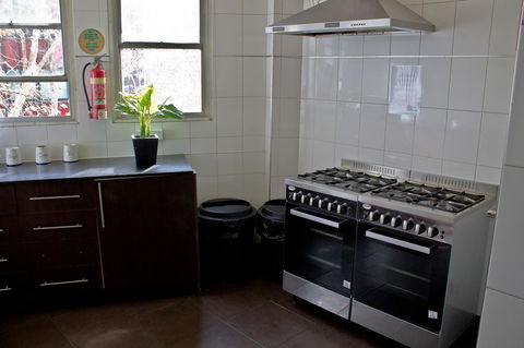 Mad Monkey Kings Cross - Accommodation Main Beach 18