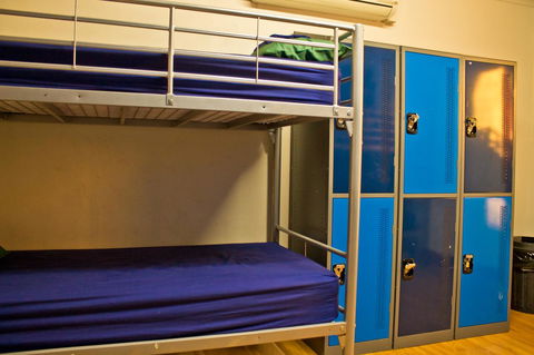 Mad Monkey Kings Cross - Accommodation Main Beach 34