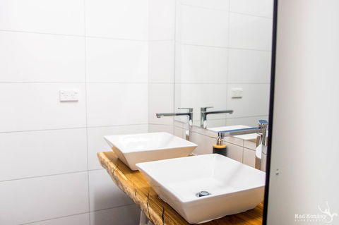 Mad Monkey Kings Cross - Accommodation Main Beach 11