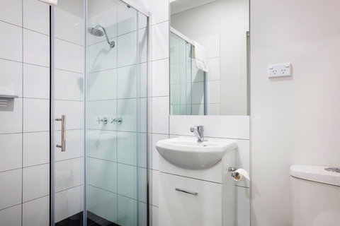 Nightcap At Caringbah Hotel - Accommodation Main Beach 40