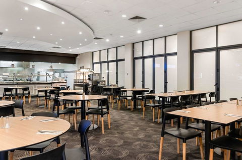 Quality Hotel Rules Club Wagga - Accommodation Main Beach 13
