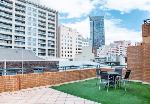 DD Apartments On Darling Harbour - Accommodation Main Beach 4