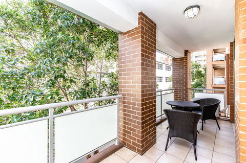DD Apartments On Darling Harbour - Accommodation Main Beach 8