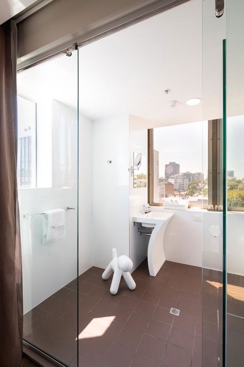 57Hotel - Accommodation Main Beach 27