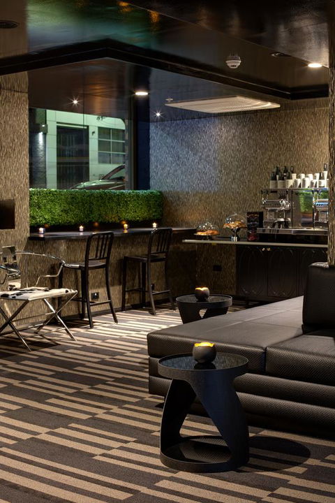 57Hotel - Accommodation Main Beach 25