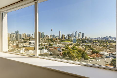 Holiday Inn Sydney Potts Point - Accommodation Main Beach 17