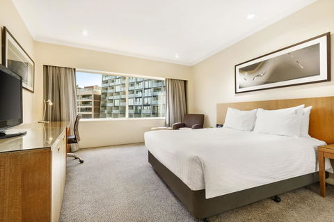 Holiday Inn Sydney Potts Point - Accommodation Main Beach 24
