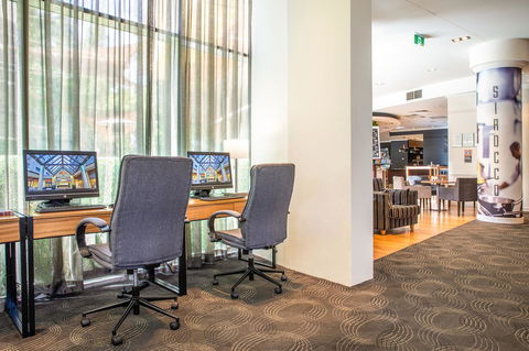 Holiday Inn Sydney Potts Point - Accommodation Main Beach 11