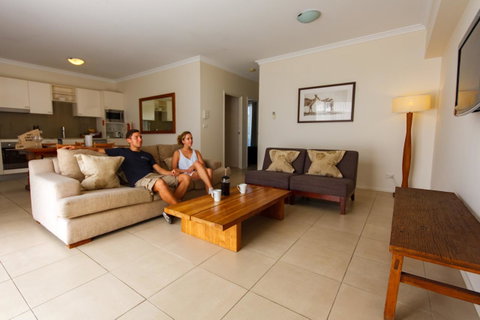 Byron Bay Hotel And Apartments - Accommodation Main Beach 1