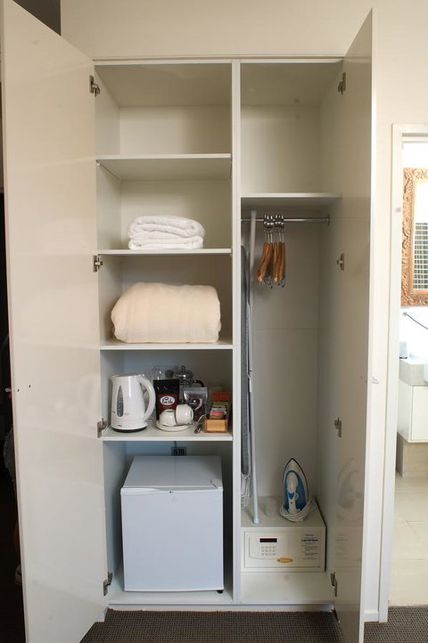 Byron Bay Hotel And Apartments - Accommodation Main Beach 36