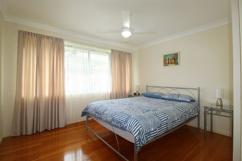 Anglesea, 17 Hodgson Street - Accommodation Main Beach 7