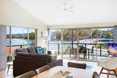 Sails Luxury Apartments Merimbula - Accommodation Main Beach 31