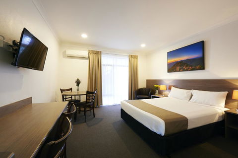 Adelong Motel - Accommodation Main Beach 5
