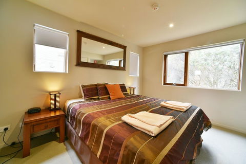 Snowstream 4 - Accommodation Main Beach 10