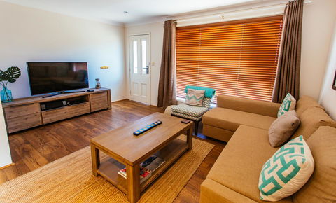 Sunbaker Pet Friendly Awards Finalist 4 Mins Walk To Culburra Beach - Accommodation Main Beach 7